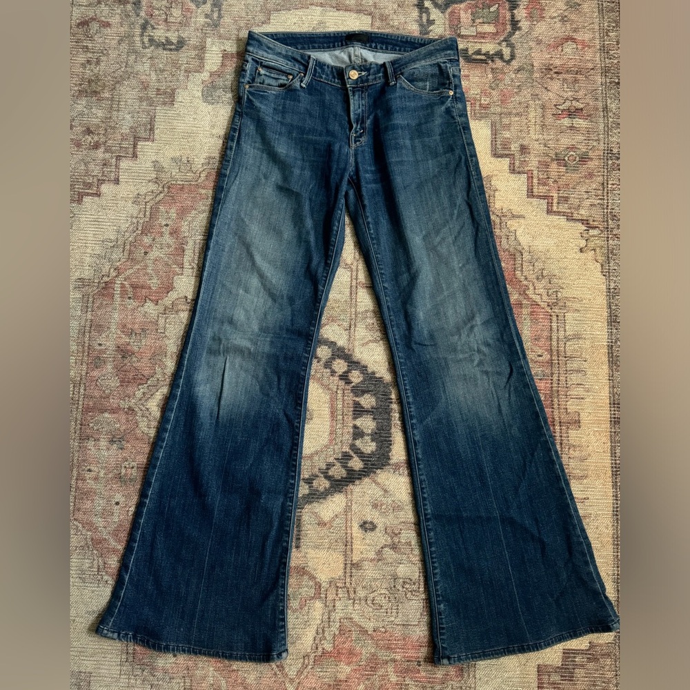 MOTHER the wilder medium kitty size 28. Low rise